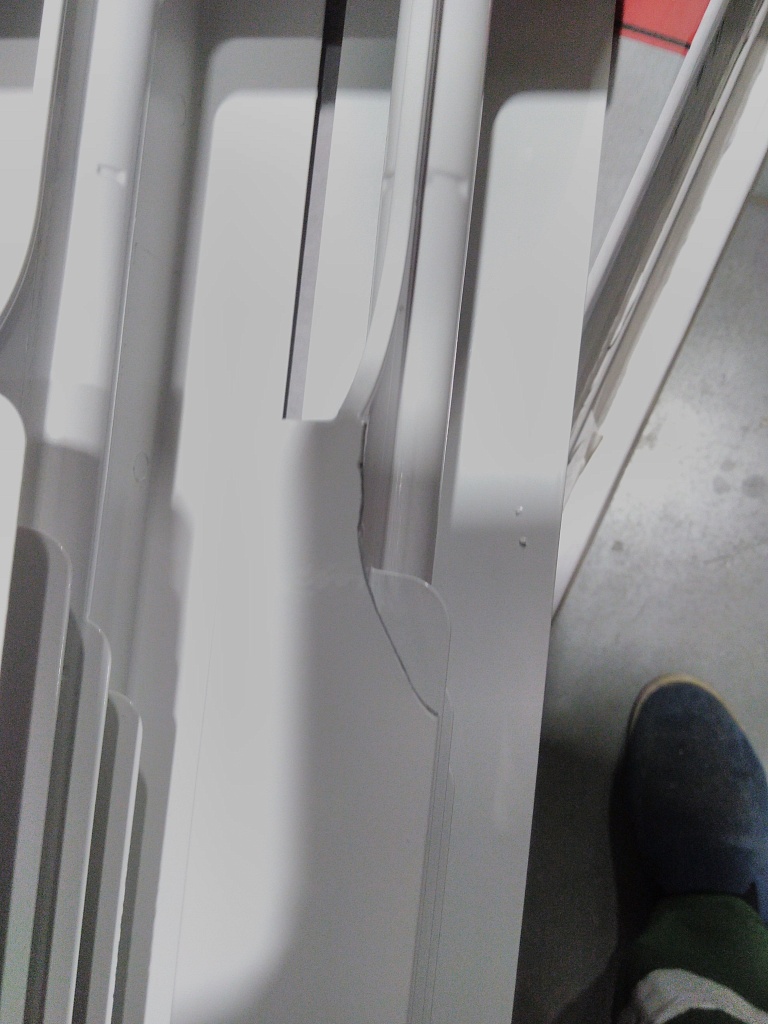 Уцененный товар (скол на ламели крайней секции): Радиатор биметаллический ROMMER Plus BM 500 6 секций боковое подключение (RAL9016), RBM-3210-050006