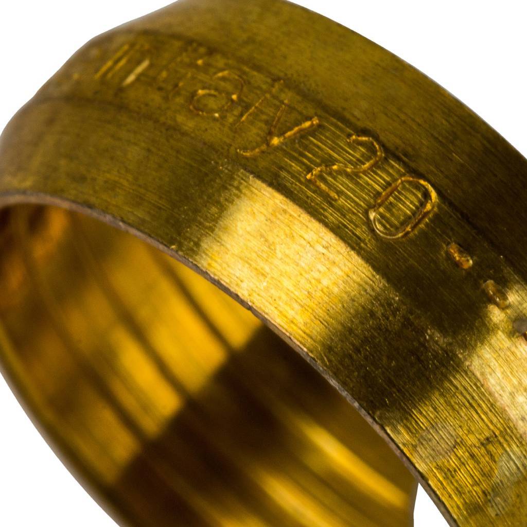 Фитинг компрессионный STOUT евроконус для труб PEX 20х2,8х3/4, SFC-0020-002028