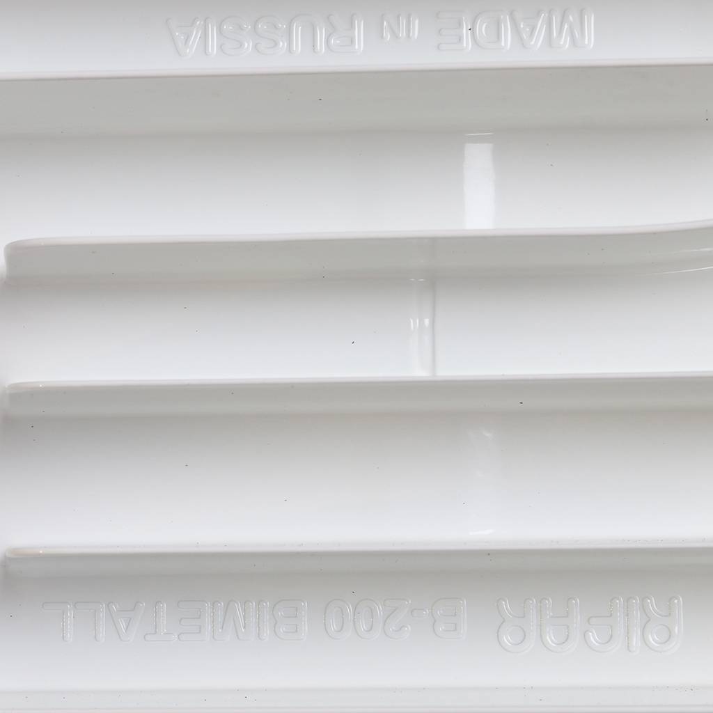 Радиатор биметаллический RIFAR BASE 200 14 секций боковое подключение (белый RAL 9016), 1RB20-14