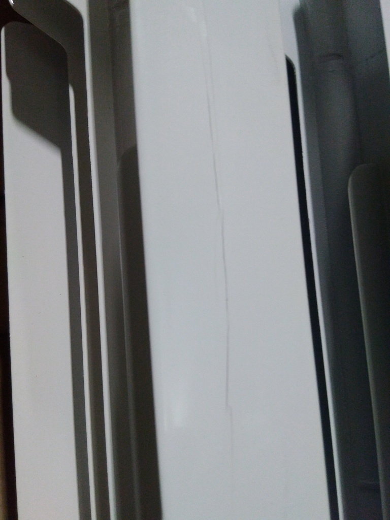 Уцененный товар (скол краски на нижней части крайней секции, трещина на ламели, скол на коллекторе): Радиатор биметаллический ROMMER Optima BM 500 6 секций боковое подключение (RAL9016), RBM-0210-050006