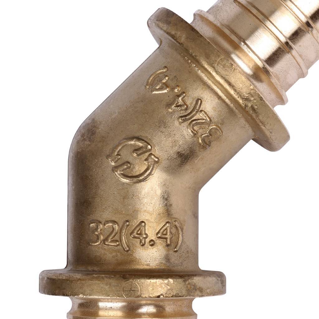 Угольник STOUT 45° 32 для труб из сшитого полиэтилена аксиальный, SFA-0031-000032