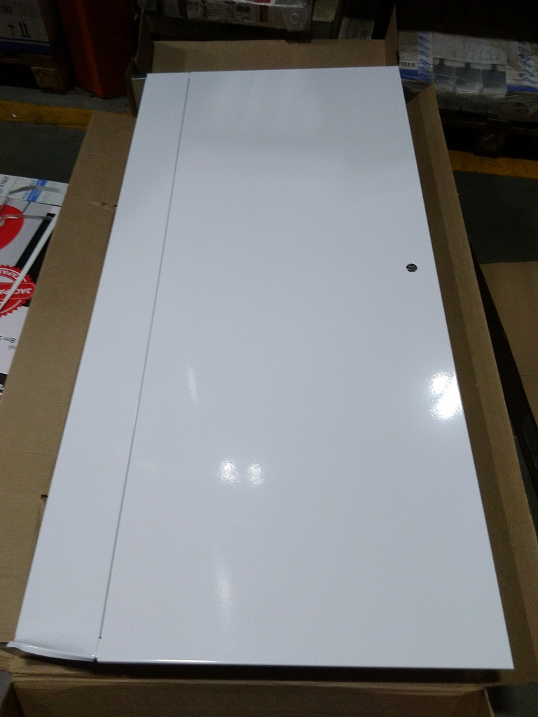 Уцененный товар (замятие): Шкаф распределительный встроенный STOUT 19-20 выходов (ШРВ-7) 670х125х1346