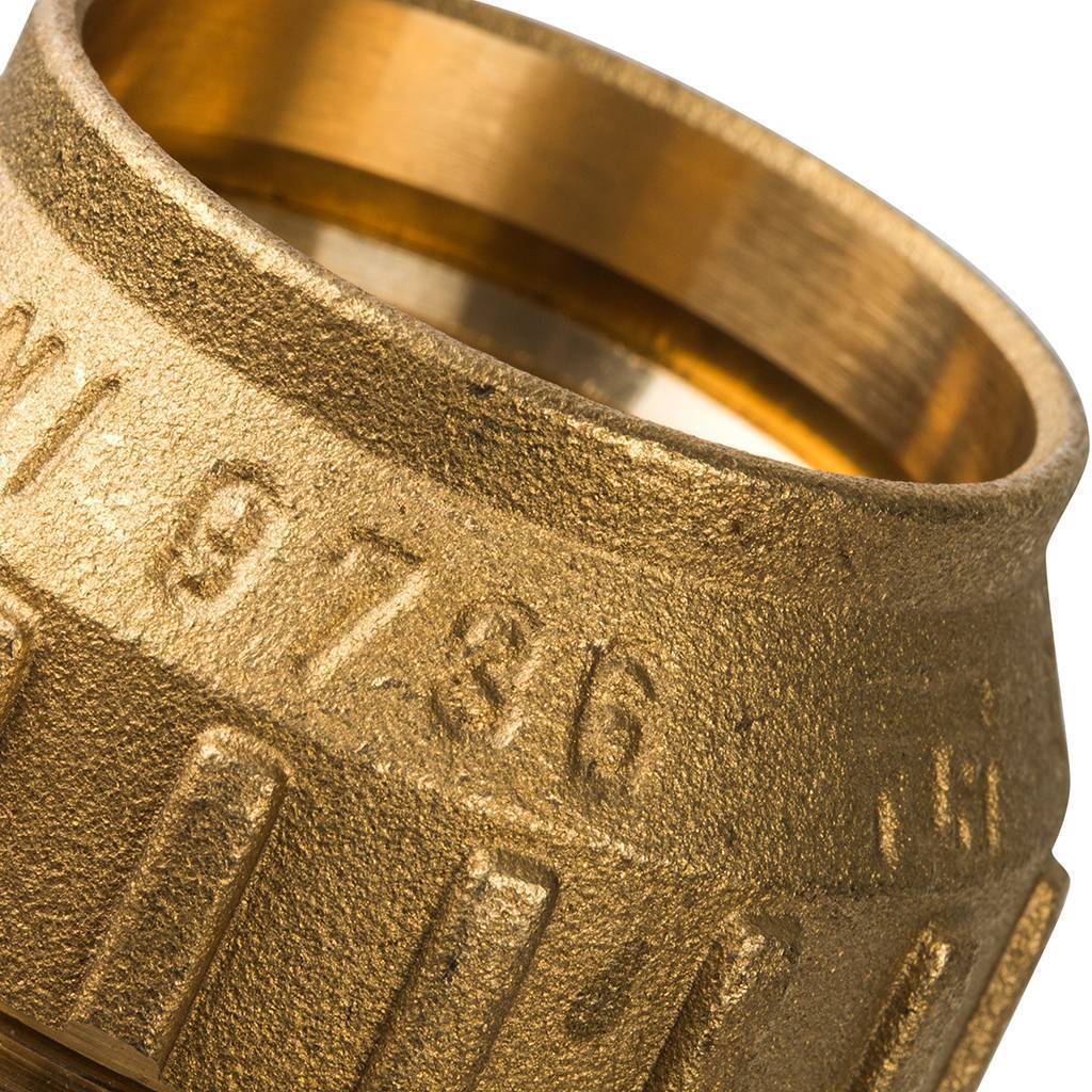 Угольник TIEMME 40х40 для труб ПНД винтовой, 3400017