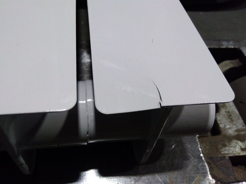 Уцененный товар (нарушена упаковка, слом ламели крайней секции, трещина на ламели крайней секции): Радиатор биметаллический ROMMER Optima BM 500 6 секций боковое подключение (RAL9016), RBM-0210-050006