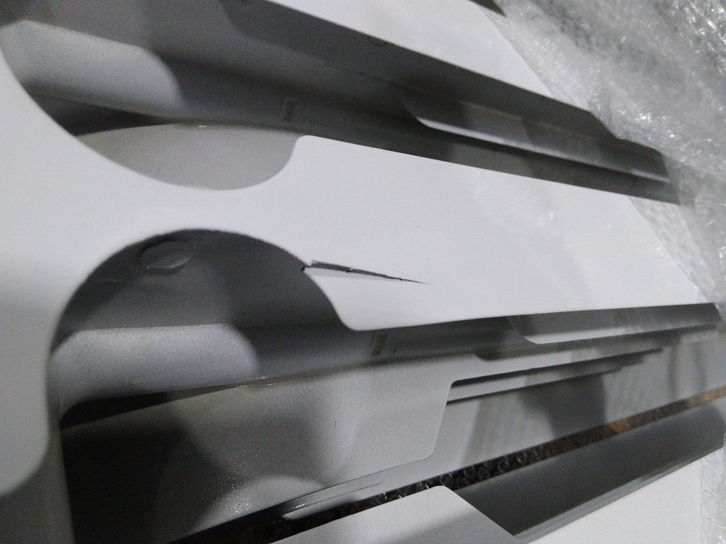 Уцененный товар (трещина на тыльной части секции): Радиатор биметаллический ROMMER Plus BM 500 12 секций боковое подключение (RAL9016), RBM-3210-050012