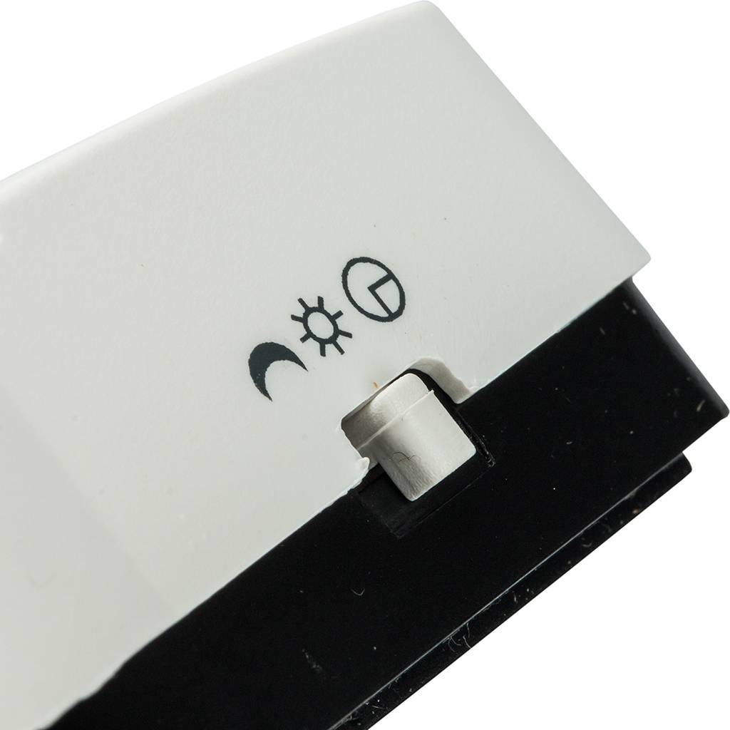 Термостат комн.WFHT Watts (5-30С,24В)норм.закр.сервопривод с датчиком температуры, 10021101