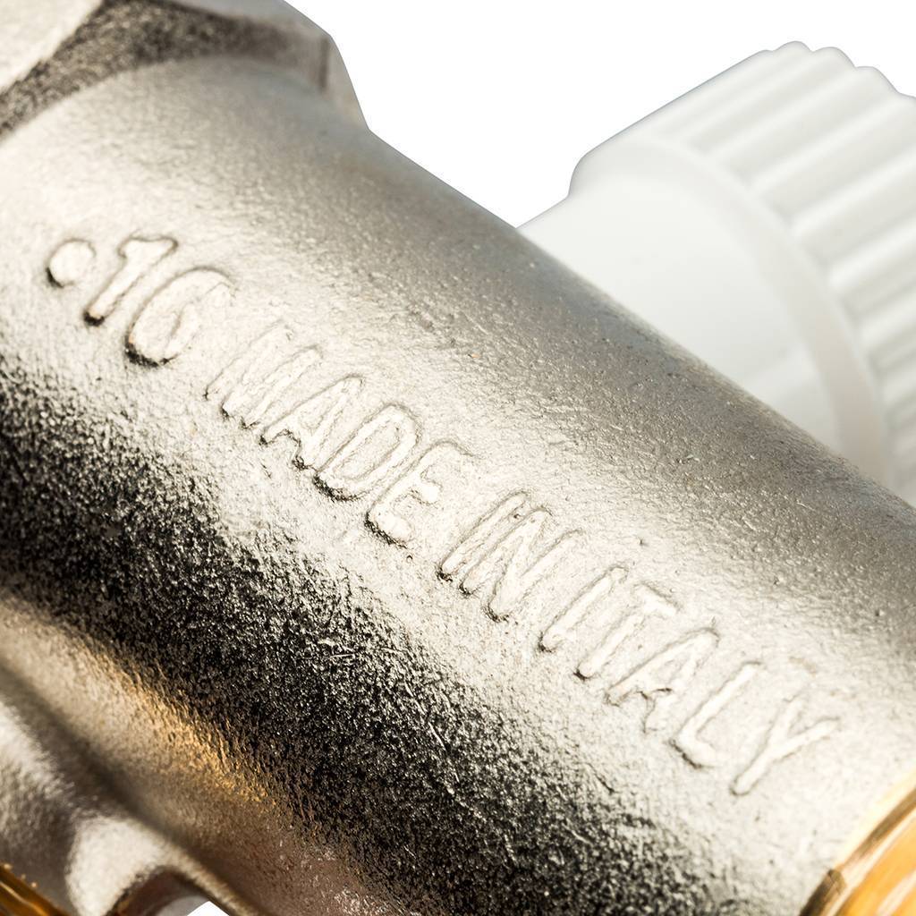 2-х ходовой коллектор LUXOR с перекрывающими кранами CP 452 (G1xG3/4 EK)