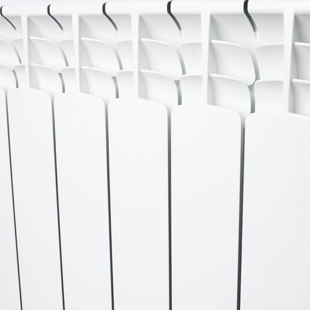 Радиатор биметаллический STOUT Space 500 12 секций боковое подключение RAL9016, SRB-0310-050012