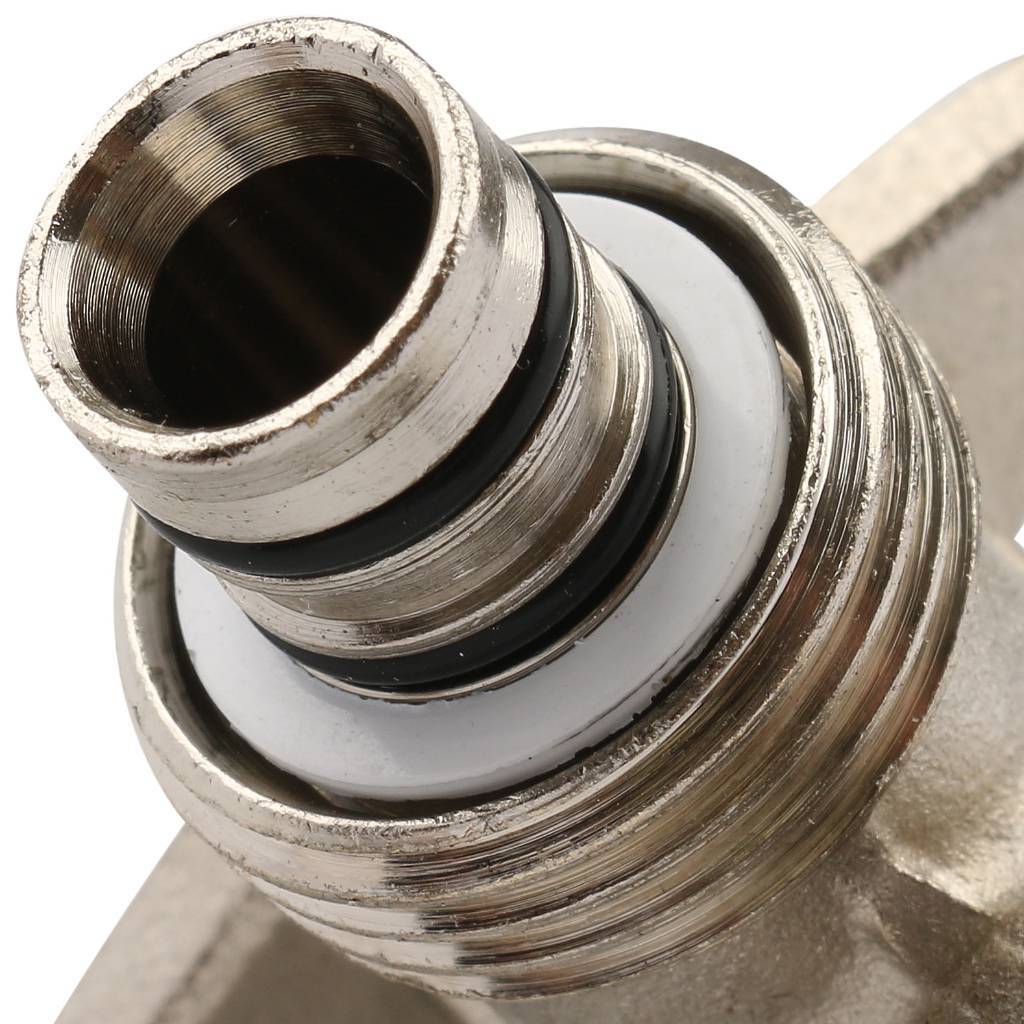 Угольник TIEMME с внутренней резьбой с креплением (16х2.0х1/2) для металлопластиковых труб винтовой, 1600003