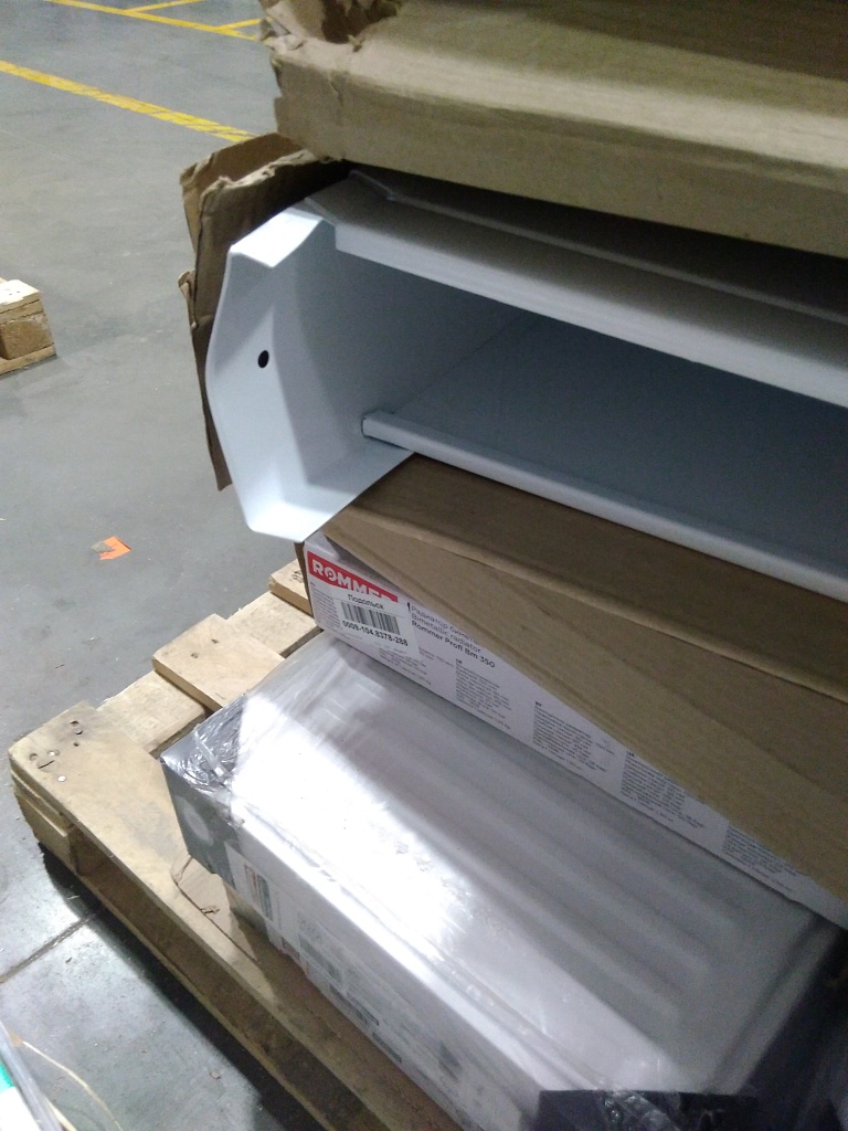 Уцененный товар (деформация корпуса): Шкаф распределительный наружный STOUT 13-16 выходов (ШРН-5) 651х120х1004