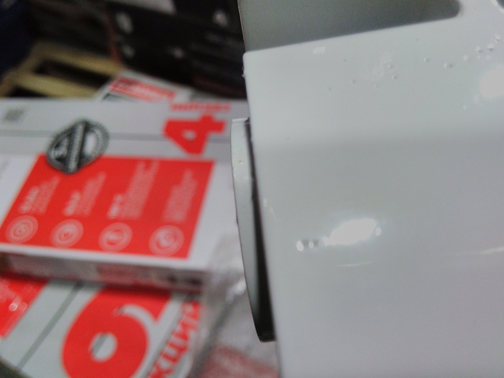 Уцененный товар (зав. брак литья на крайней секции): Радиатор алюминиевый ROMMER Optima 500 4 секций боковое подключение (RAL9016), RAL-0210-050004