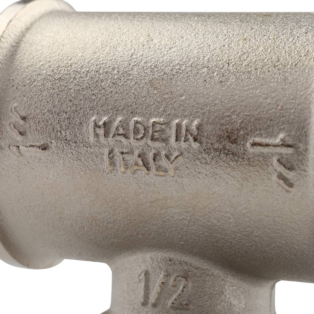 Тройник TIEMME ВВ никелированный 1х1/2х1 для стальных труб резьбовой, 1500180