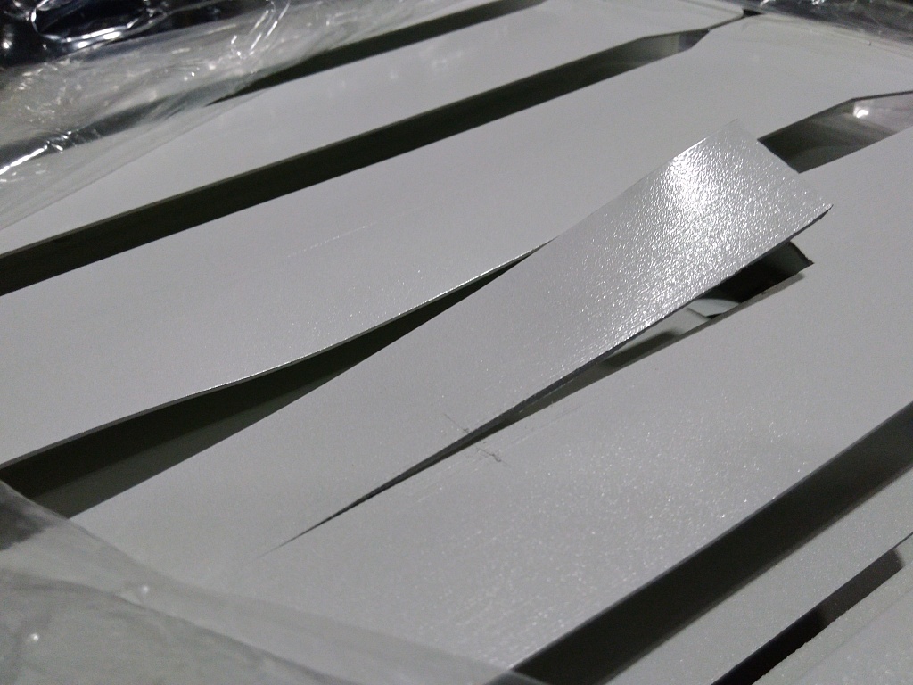 Уцененный товар (трещина на ламелях, нарушена упаковка): Радиатор алюминиевый Global ISEO 500 8 секций боковое подключение (белый RAL 9010), IS05001008