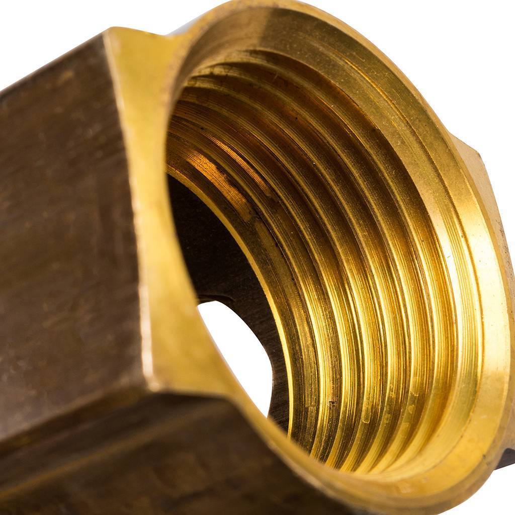 Коллектор LUXOR CD 457/12 1 x1/2