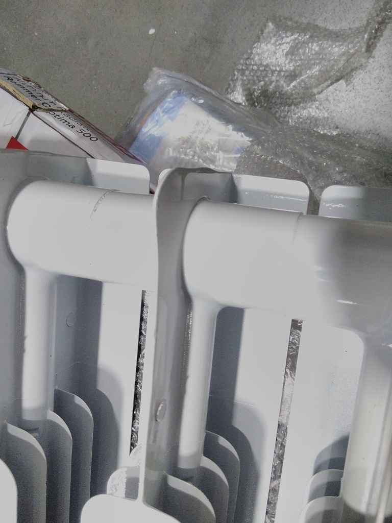 Уцененный товар (ТРЕЩИНА НА КОРПУСЕ): Радиатор биметаллический ROMMER Profi BM 500 8 секции боковое подключение (BI500-80-80-150) (RAL9016), RBM-1210-050008