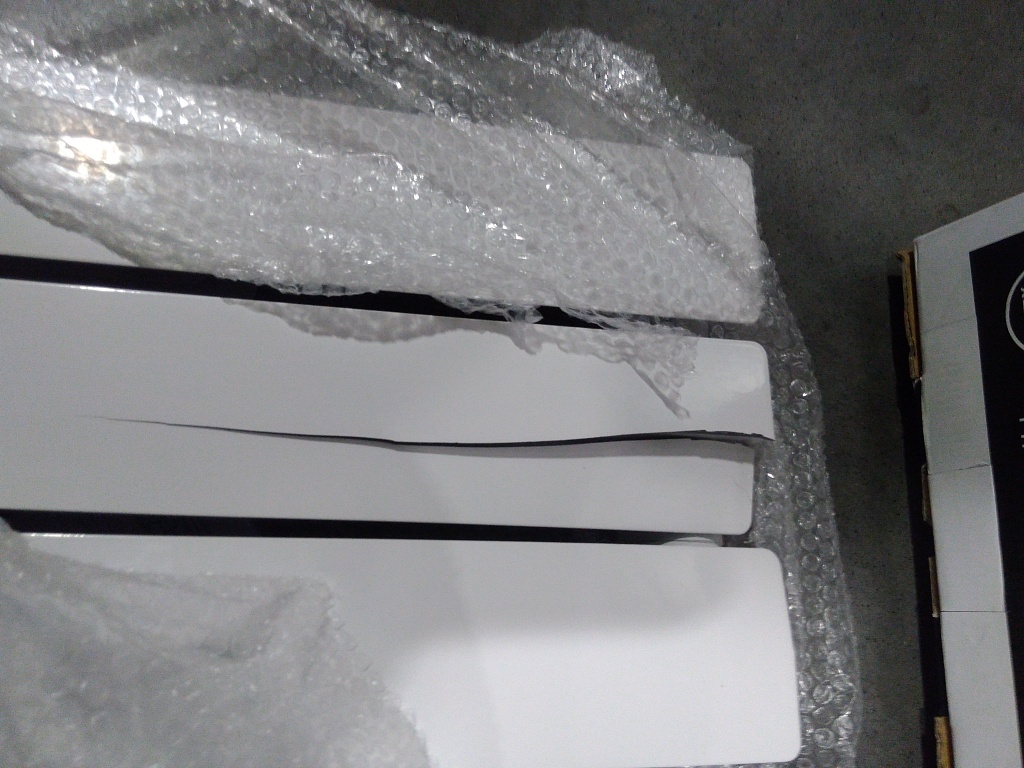 Уцененный товар (Трещина): Радиатор биметаллический ROMMER Optima BM 500 8 секций боковое подключение (RAL9016), RBM-0210-050008