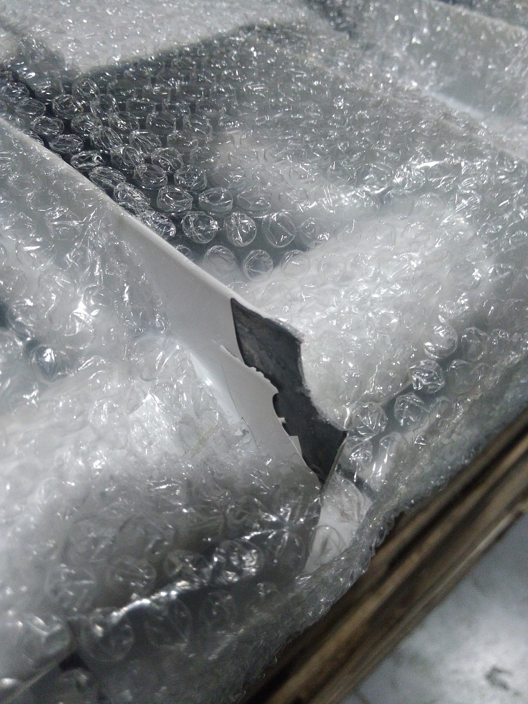 Уцененный товар (нарушена упаковка, скол на нижней части крайней сеции): Радиатор биметаллический ROMMER Profi BM 350 6 секций боковое подключение (BI350-80-80-130) (RAL9016), RBM-1210-035006