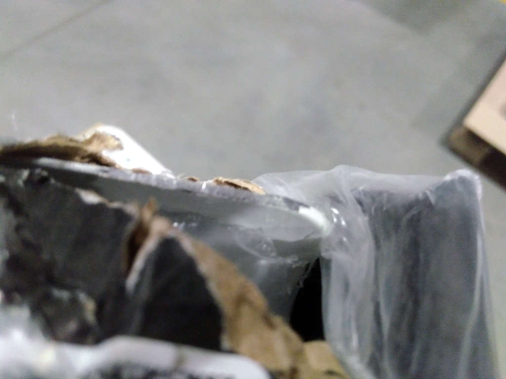 Уцененный товар (Повреждение нижней части крайней секции): Радиатор биметаллический RIFAR MONOLIT VENTIL 500 MVR 10 секций нижнее правое подключение (белый RAL 9016), 3RM50.VR-10