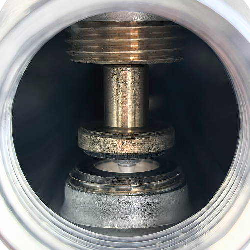 Коллекторная группа с регулирующими клапанами, расходомерами, воздухоотводчиками, обратными и дренажными клапанами, кронштейном (евроконус 3/4) нержавеющая сталь SUS 304 1х 3 выхода, RTP