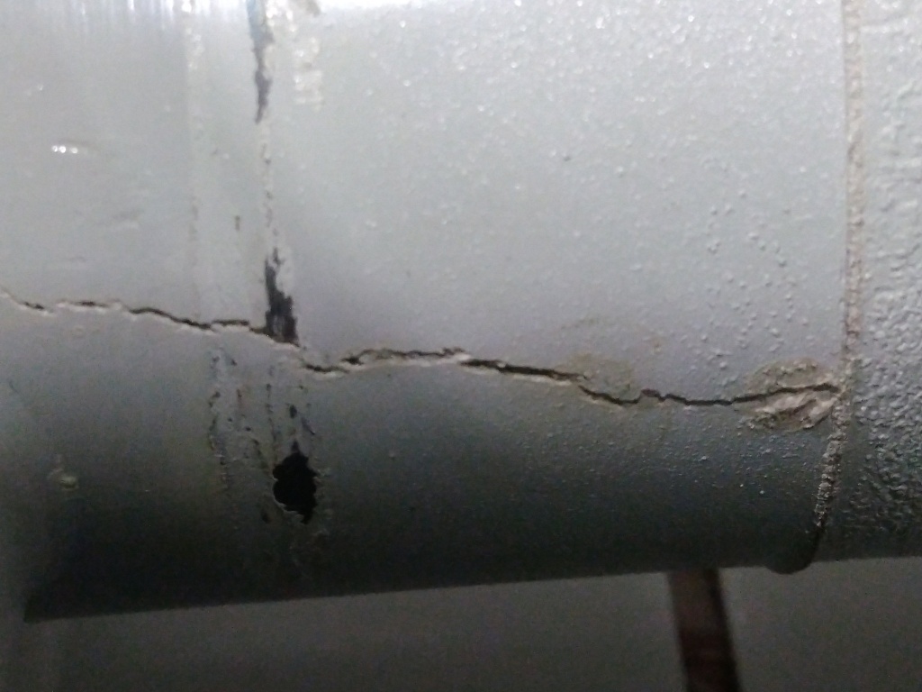 Уцененный товар (трещина на коллекторе): Радиатор биметаллический Global STYLE EXTRA 500 6 секций боковое подключение (белый RAL 9010), STE05001006