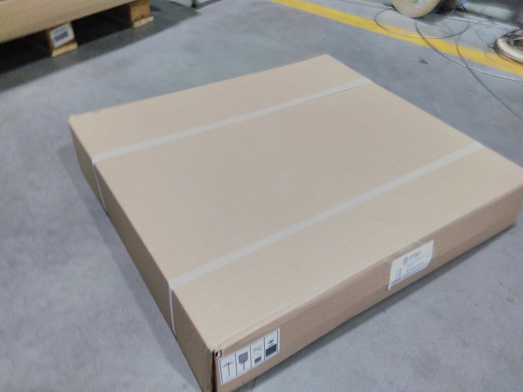 Уцененный товар (замятие ножки, потертости   (БОЙ СКЛАДА)): Шкаф распределительный встроенный STOUT 8-10 выходов (ШРВ-3) 670х125х746