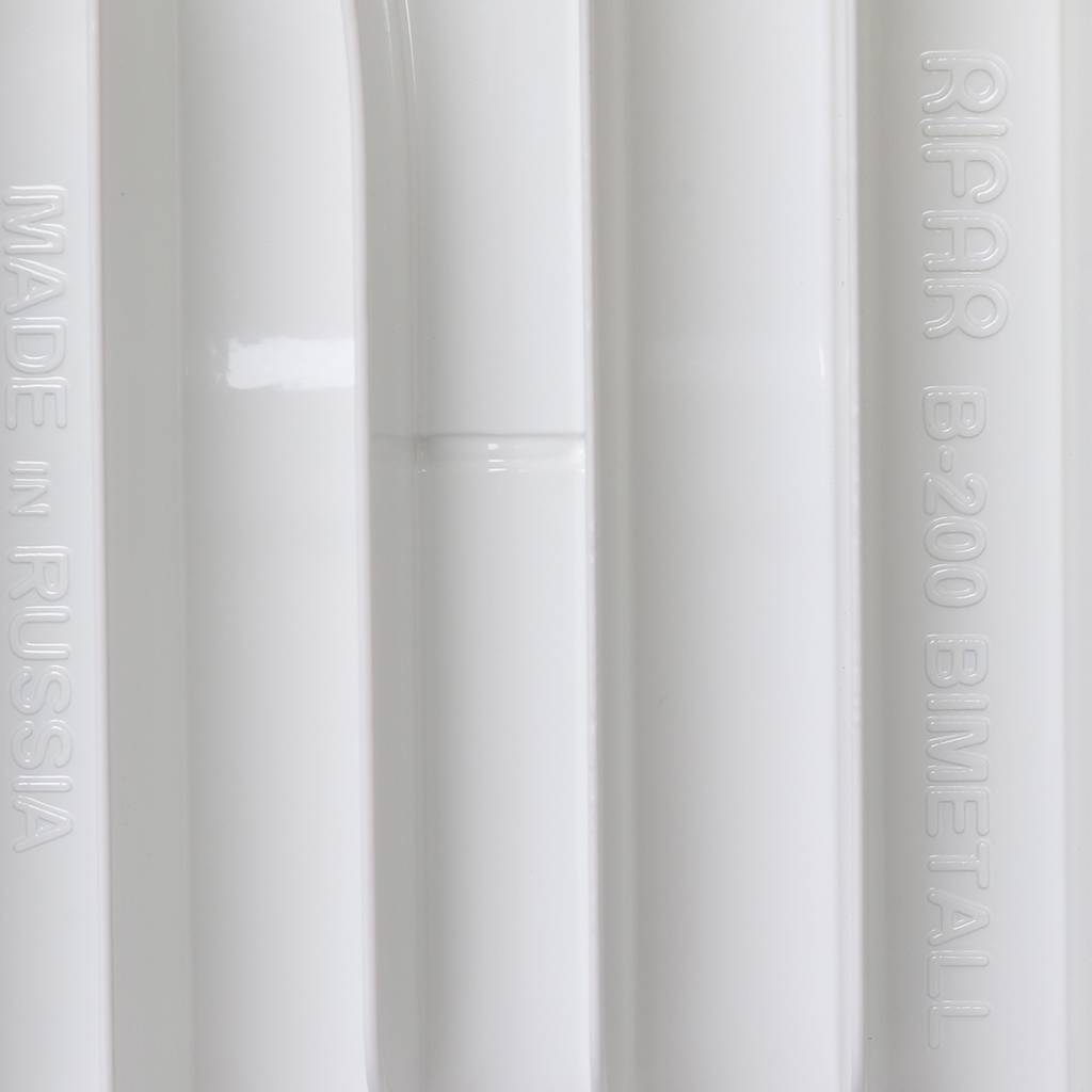 Радиатор биметаллический RIFAR BASE 200 6 секций боковое подключение (белый RAL 9016), 1RB20-6