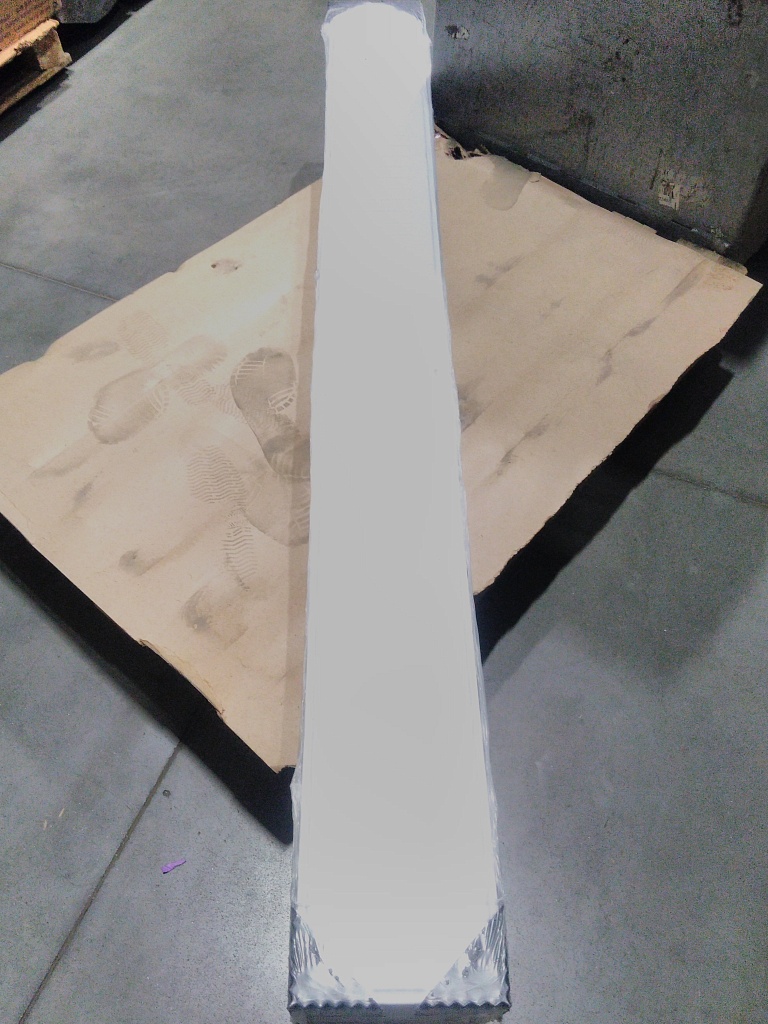 Уцененный товар (потертости): Стальной панельный радиатор ROMMER Ventil 22/200/2000 нижнее правое подключение, RRS-2020-222200