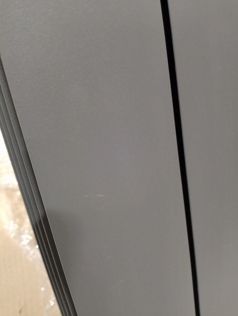 Уцененный товар (БЕЗ ЗАВОДСКОЙ УПАКОВКИ / ЦАРАПИНЫ / ПОТЁРТОСТИ): Радиатор биметаллический нижнее правое подключение STOUT TITAN VENTIL 500 6 секций (графит RAL 7024), SRB-3320-050006 7024