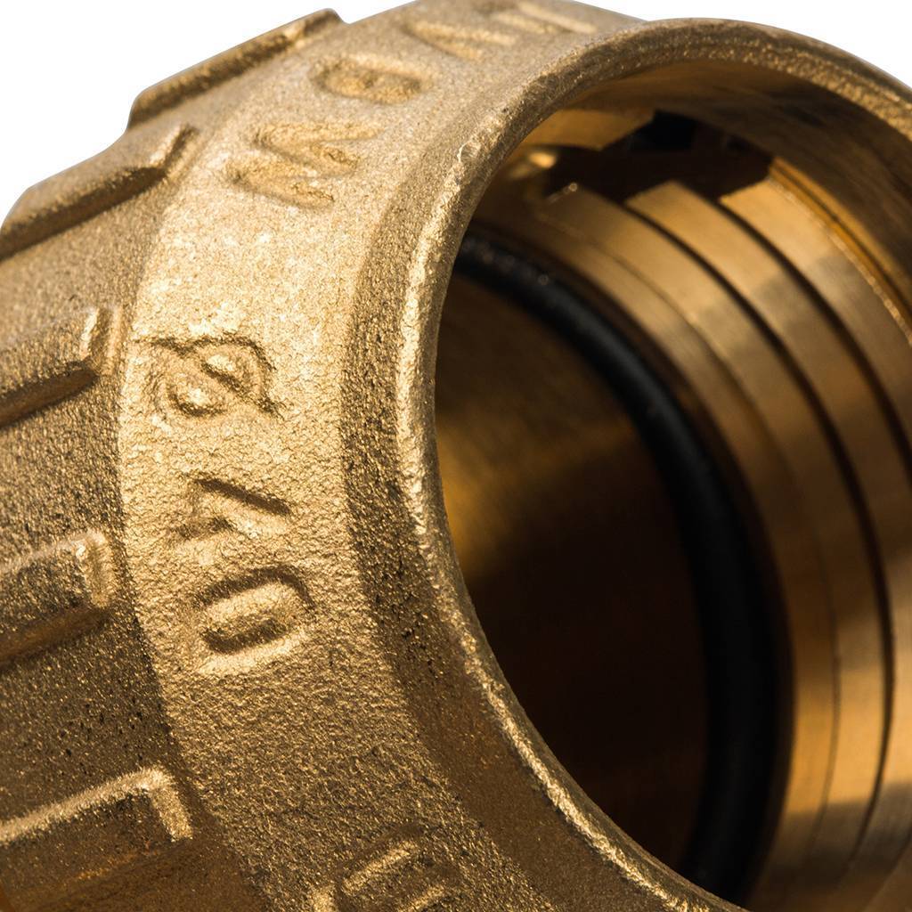 Угольник TIEMME 40х40 для труб ПНД винтовой, 3400017