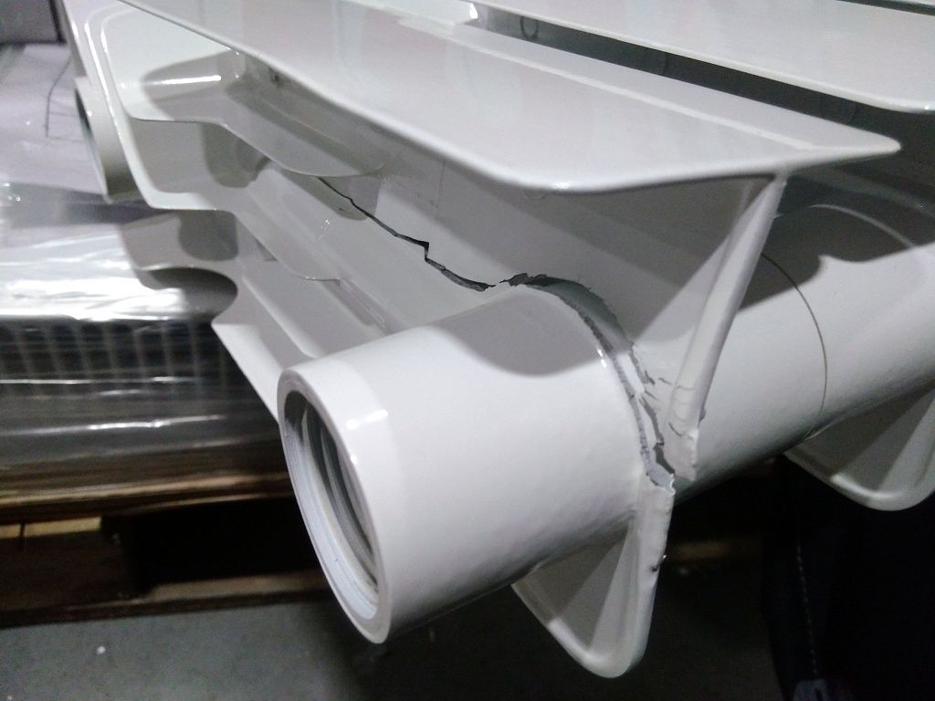 Уцененный товар (Деформация крайней секции): Радиатор биметаллический ROMMER Plus BM 200 10 секций боковое подключение (RAL9016), RBM-3210-020010