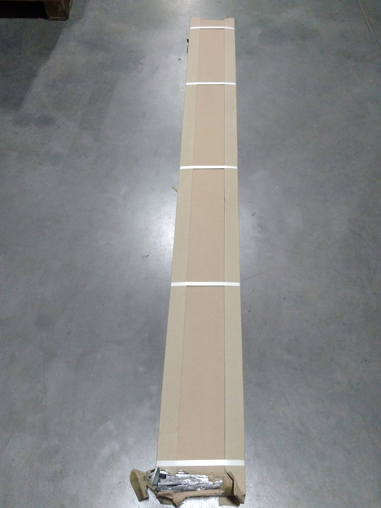 Уцененный товар (нарушена упаковка, замятие корпуса и решетки): Внутрипольный конвектор STOUT SCN-1100 110х190х1800 (Решётка роликовая) правое подключение, SCN-1100-1119180