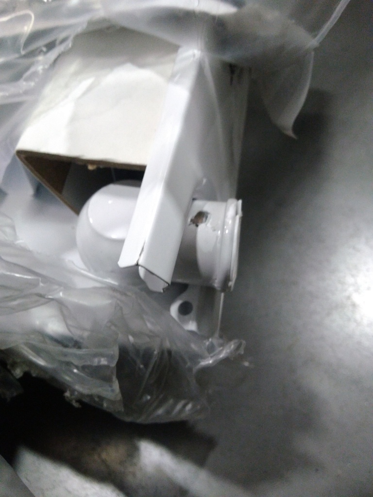 Уцененный товар (Повреждение боковой панели): Стальной панельный радиатор ROMMER Ventil 11/300/1500 нижнее правое подключение, RRS-2020-113150