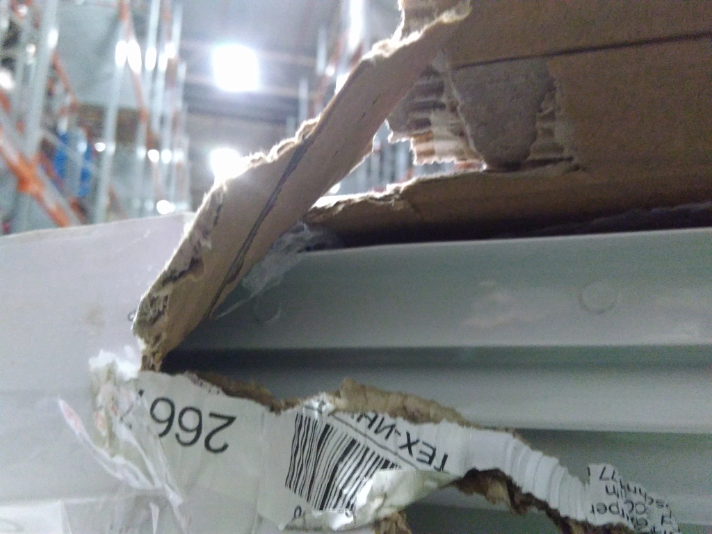 Уцененный товар (СКОЛ ЛКП/ПОВРЕЖДЁННЫЙ КОРПУС/НЕ ТОВАРНЫЙ ВИД / УПАКОВКА/ КРЕКНИН РОМАН ЗАЦЕПИЛ ПАЛЛЕТ ОБ СТЕЛЛАЖ): Радиатор алюминиевый ROMMER Optima 500 12 секций боковое подключение (RAL9016), RAL-0210-050012