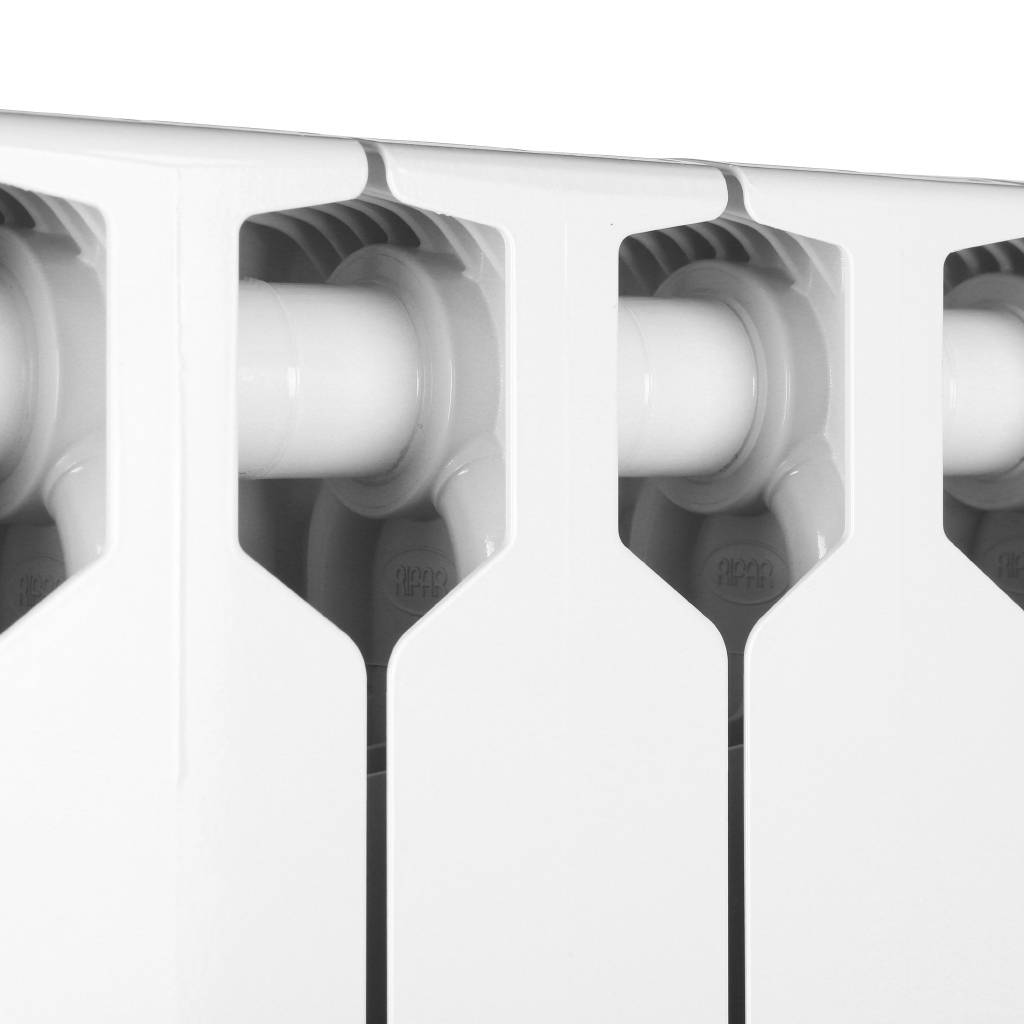 Радиатор биметаллический RIFAR SUPReMO 800 8 секции боковое подключение (белый RAL 9016), 4RS80-8