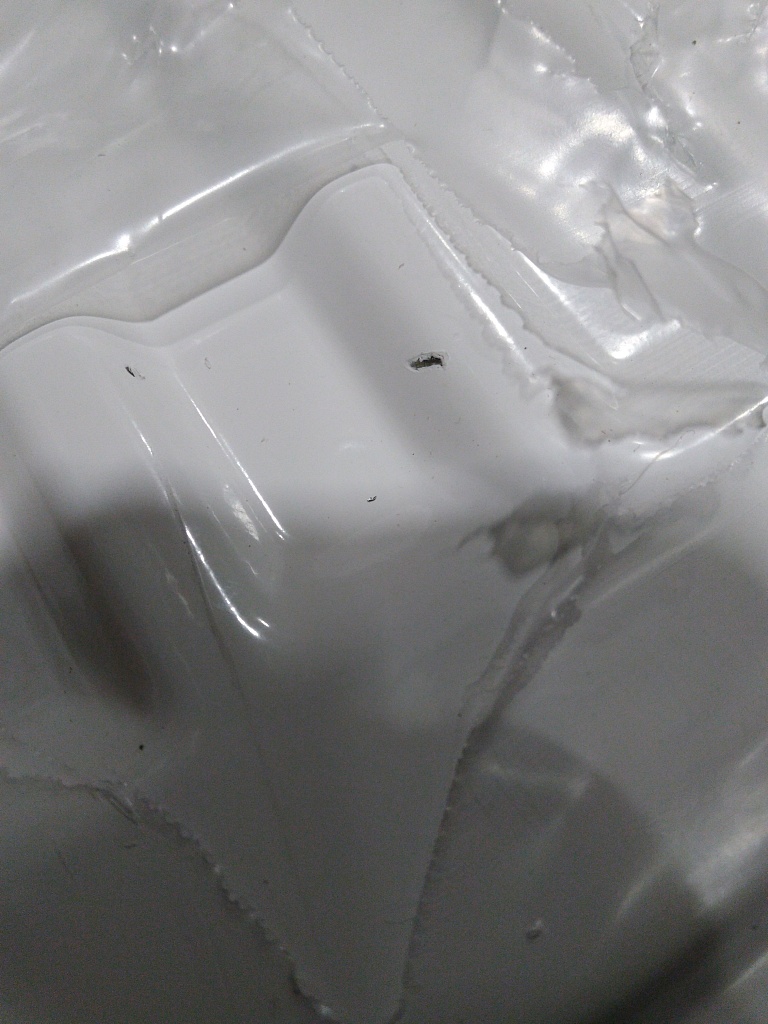 Уцененный товар (царапины, потертости): Стальной панельный радиатор Kermi Profil-V FTV 22/300/1800 нижнее подключение белый RAL 9016, FTV220301801R2Y