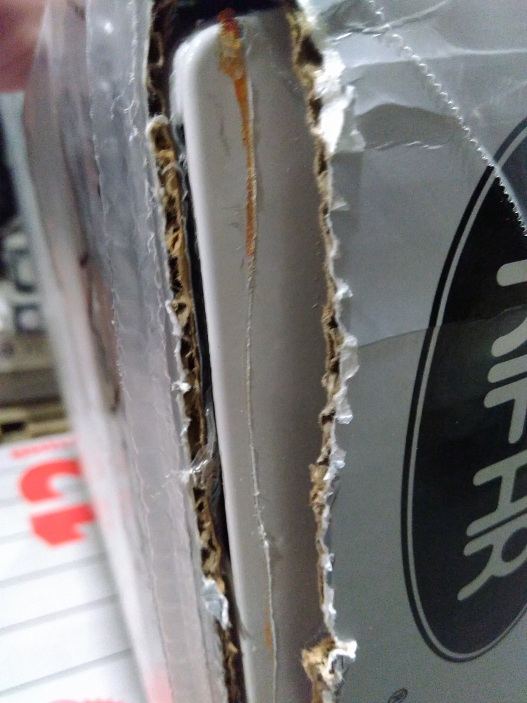 Уцененный товар (нарушена упаковка, повреждение крайней секции): Радиатор биметаллический RIFAR SUPReMO VENTIL 500 SVR 10 секций нижнее правое подключение (белый RAL 9016), 4RS50.VR-10