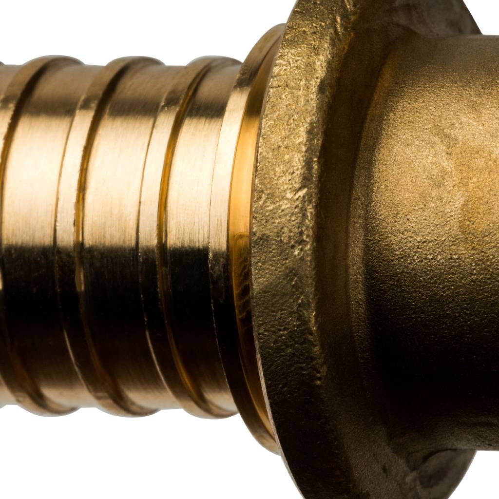 Угольник STOUT настенный с креплением 20xRp 1/2 для труб из сшитого полиэтилена аксиальный