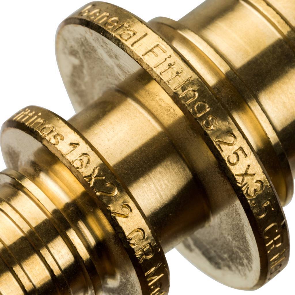 Муфта STOUT соединительная переходная для труб из сшитого полиэтилена (аксиал., 25x16), SFA-0004-002516