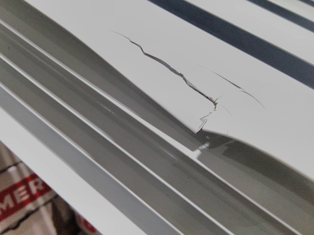 Уцененный товар (сломаны секции  (БОЙ СКЛАДА)): Радиатор алюминиевый ROMMER Profi 500 8 секции (AL500-80-80-100) (RAL9016), RAL-1210-050008