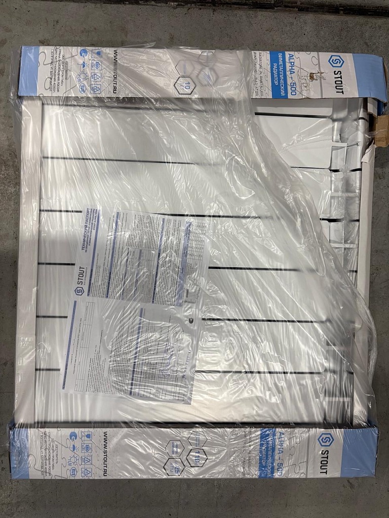 Уцененный товар (нарушена упаковка, скол  в верхней части секции): Радиатор биметаллический STOUT ALPHA 500 8 секций боковое подключение (белый RAL 9016), SRB-2310-050008