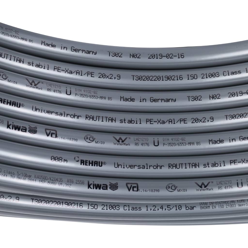 Труба универсальная РЕХАУ RAUTITAN PEX stabil 20х2.9 мм, бухта 100 м из сшитого полиэтилена, 13715601100