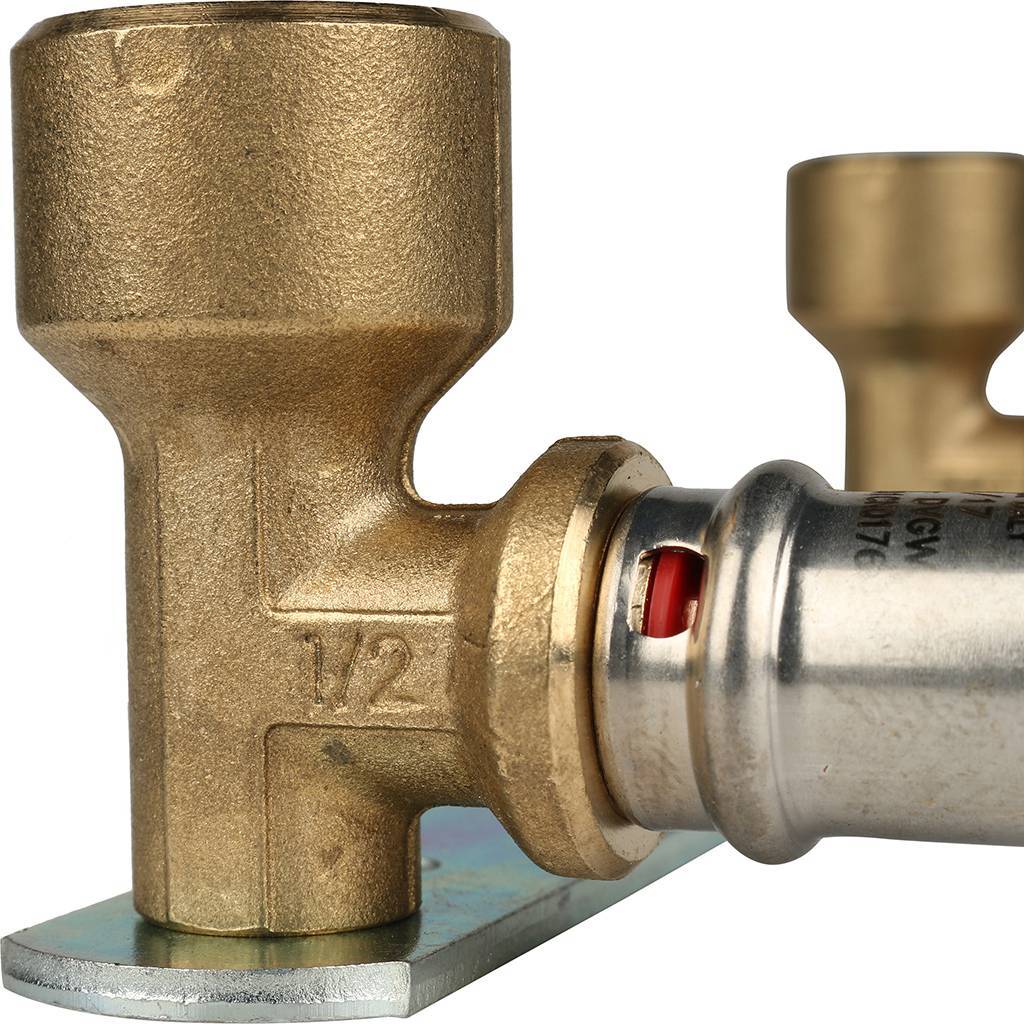 Настенный комплект для смесителя STOUT 1/2 x16 для металлопластиковых труб прессовой, SFP-0013-001216