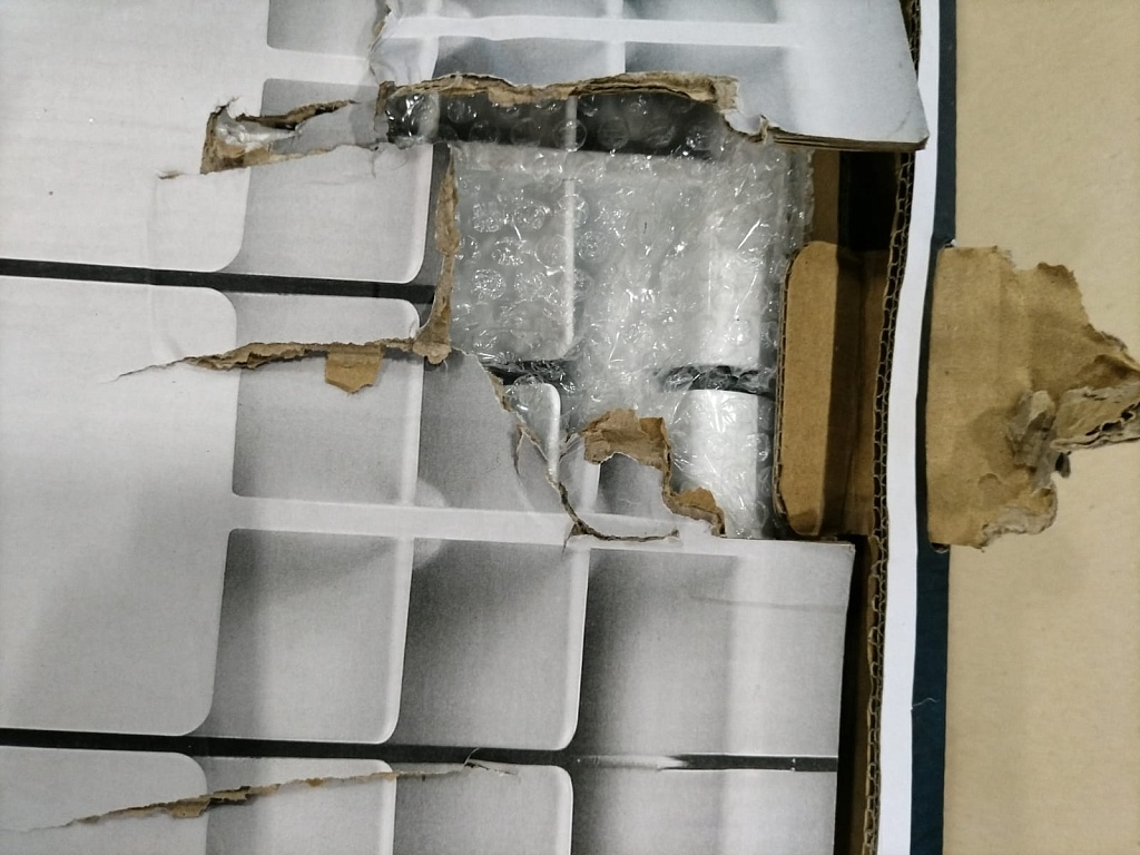 Уцененный товар (потертость,вмятины): Радиатор биметаллический ROMMER Profi BM 350 12 секций боковое подключение (BI350-80-80-130) (RAL9016), RBM-1210-035012