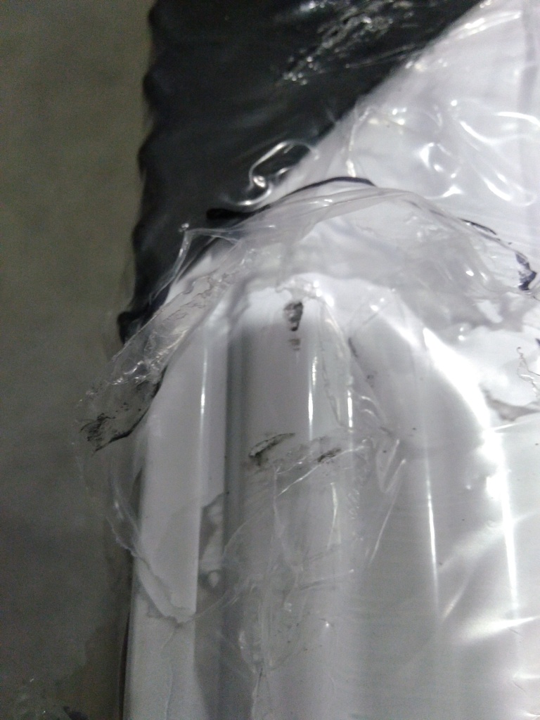 Уцененный товар (потертость на лицевой панели): Стальной панельный радиатор ROMMER Ventil 21/300/1800 нижнее правое подключение, RRS-2020-213180