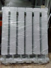 Уцененный товар (с экспозиции, отсутствует упаковка ): Радиатор биметаллический Global STYLE EXTRA 500 6 секций нижнее правое подключение (белый RAL 9010)