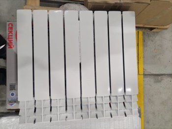 Уцененный товар (ПОТЁРТОСТИ НА КОРПУСЕ): Радиатор биметаллический ROMMER Optima BM 500 8 секций боковое подключение (RAL9016), RBM-0210-050008