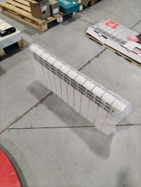 Уцененный товар (Сорвана резьба / замятый корпус): Радиатор биметаллический ROMMER Profi BM 350 12 секций боковое подключение (BI350-80-80-130) (RAL9016), RBM-1210-035012