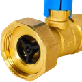 Клапан запорный латунный ROMMER ВР 1 с НГ для подключения насоса ВР 1 1/2 и обратным клапаном, синяя ручка RBV-0020-0101112