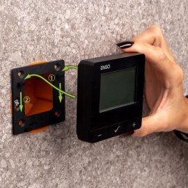 Умный Терморегулятор ENGO Controls ZigBee/868 МГц, 230В, черный, E25-230B