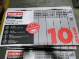 Уцененный товар (скол краски на коллекторе): Радиатор биметаллический ROMMER Profi BM 350 10 секций боковое подключение (BI350-80-80-130) (RAL9016), RBM-1210-035010